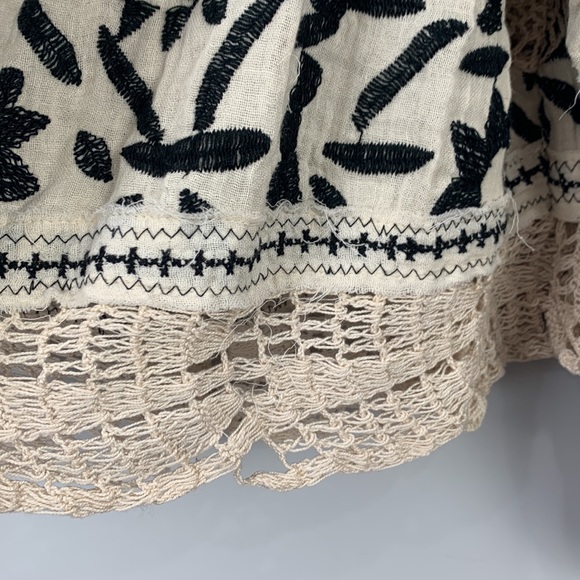 Free People Soleil Cotton Embroidery Crochet Trim Boho Top - Picture 9 of 16